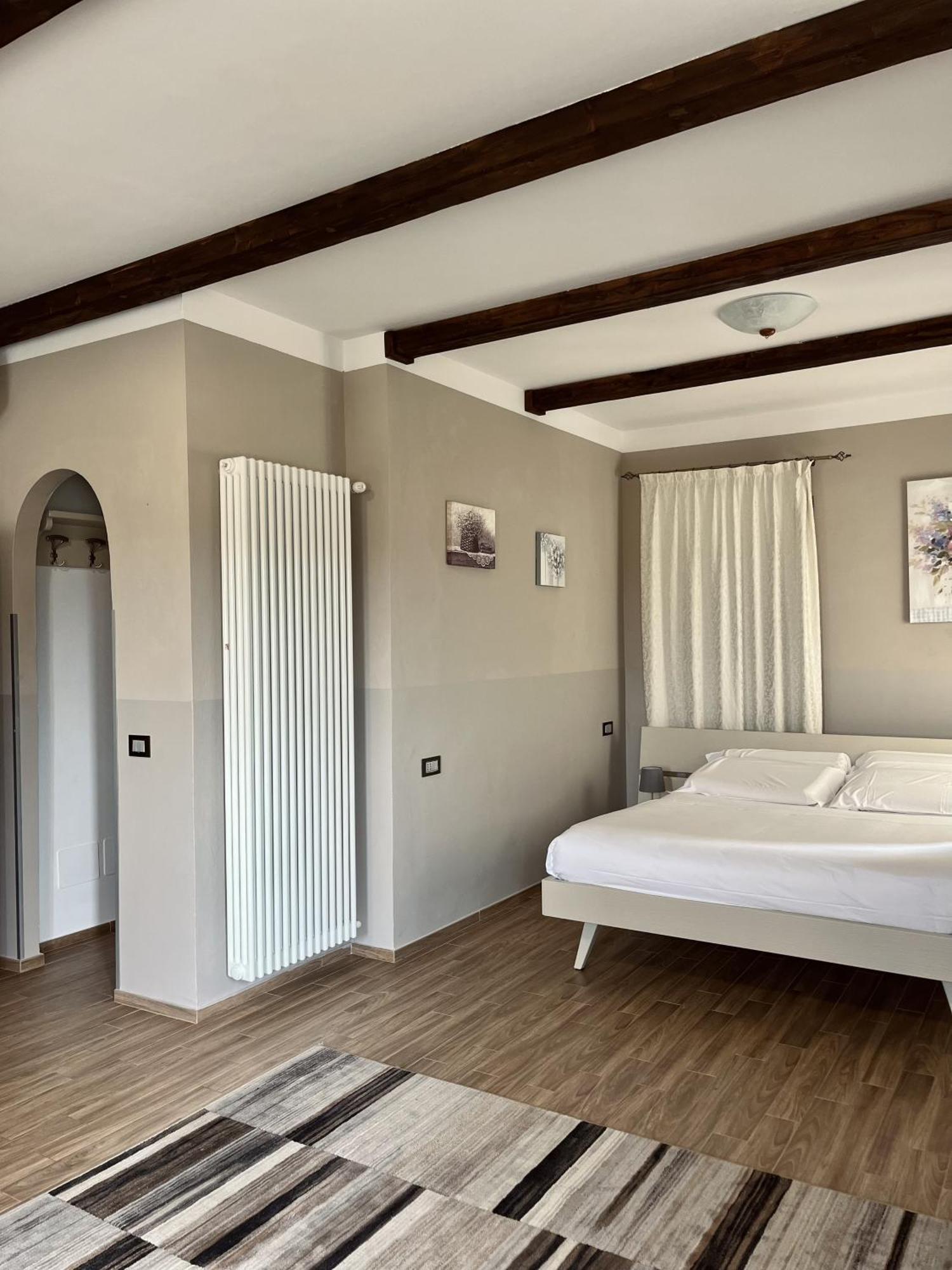 Casa Caimotta Hotel Neive Kültér fotó